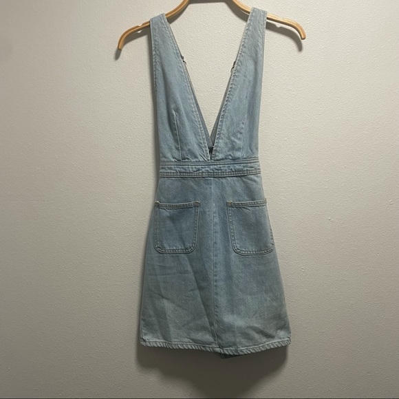 BDG plunge halter denim dress - Picture 3 of 5